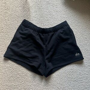 Alo Yoga Accolade Short
